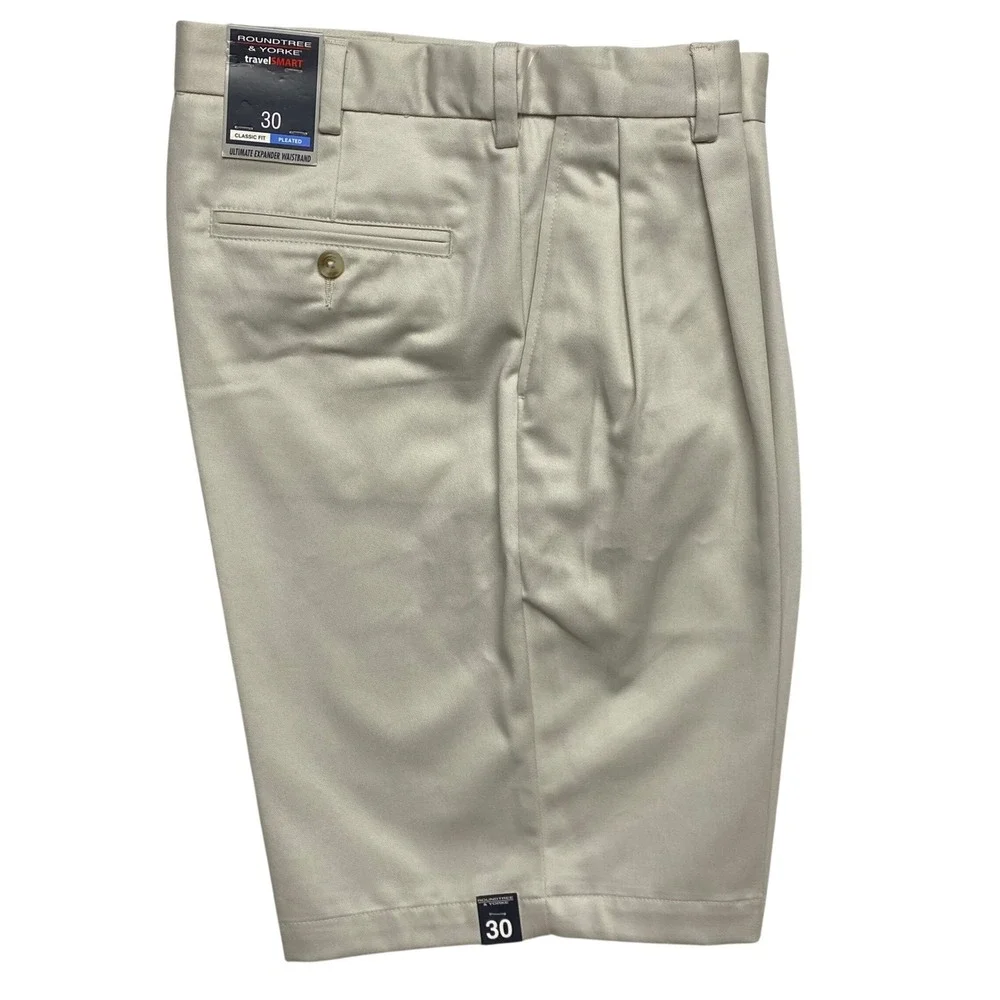 Roundtree & Yorke Travel Smart‎ Mens Pleated Shorts Expander Waistband 30 NWT
